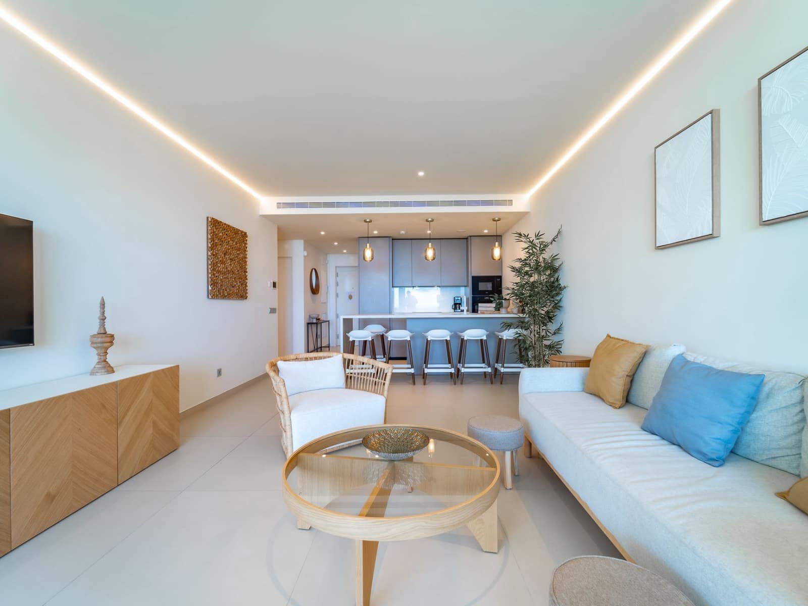 2 soveværelse Lejlighed til salg i Fuengirola med garage - € 599.990 (Ref: 9893695)