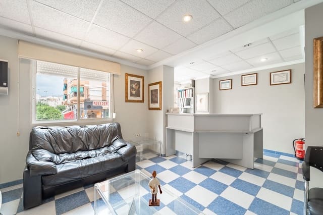 3 soveværelse Lejlighed til salg i Vélez-Málaga - € 240.000 (Ref: 9895747)