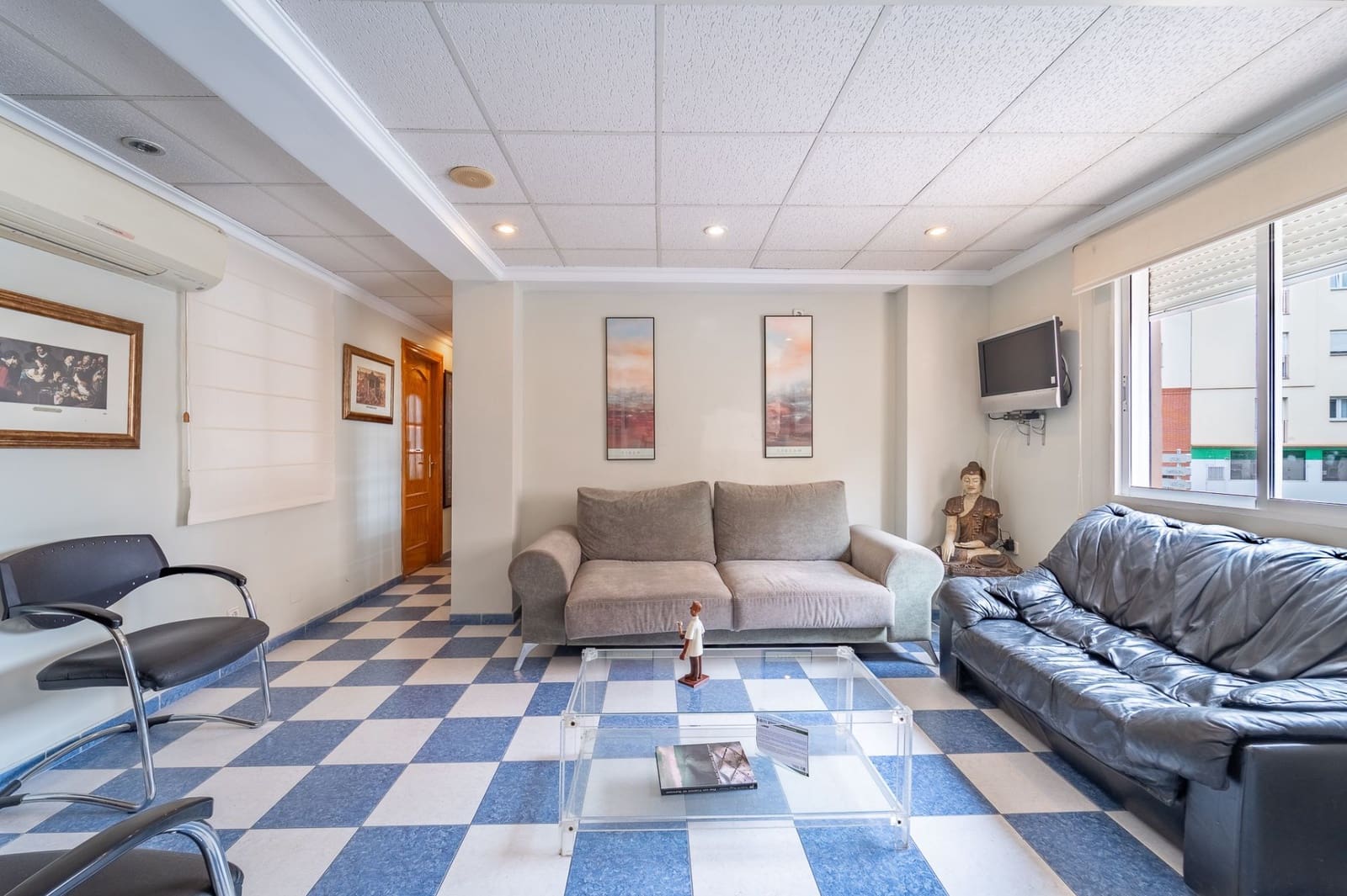 3 bedroom Flat for sale in Velez-Malaga - € 240,000 (Ref: 9895747)