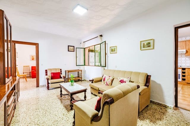 3 Zimmer Doppelhaus zu verkaufen in Málaga Stadt mit Garage - 310.000 € (Ref: 9898696)