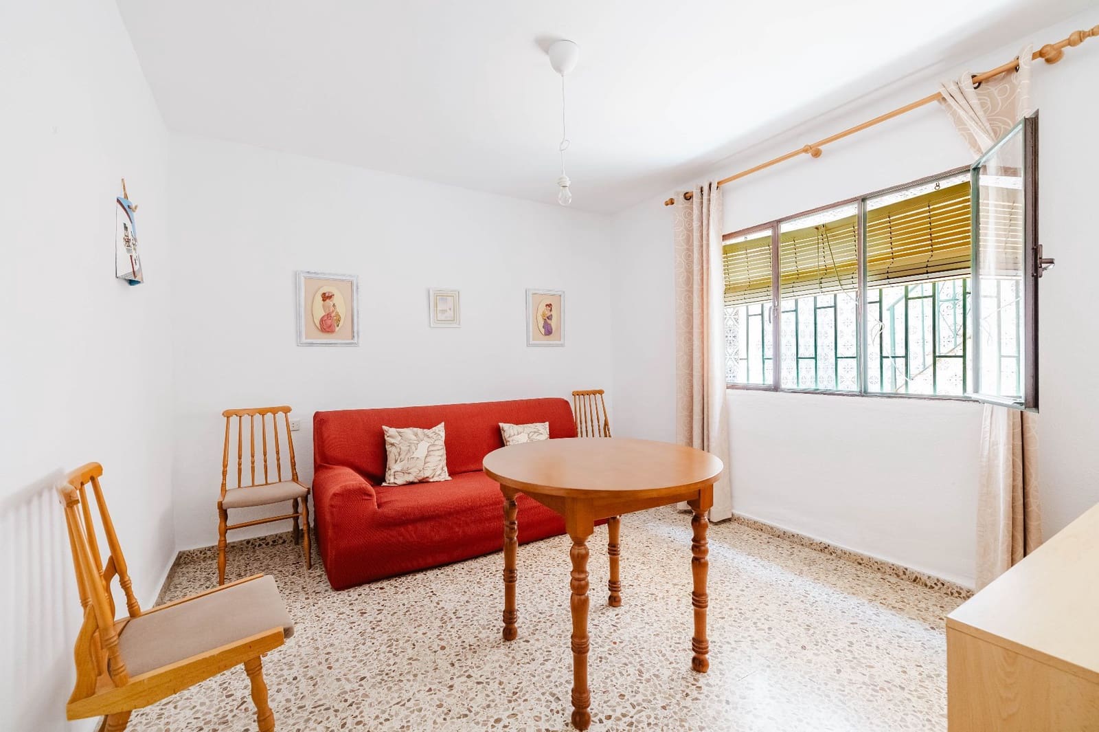 3 sypialnia Dom blizniak na sprzedaż w Miasto Malaga z garażem - 310 000 € (Ref: 9898696)