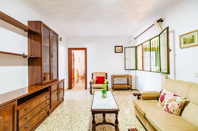 3 Zimmer Doppelhaus zu verkaufen in Málaga Stadt mit Garage - 310.000 € (Ref: 9898696)