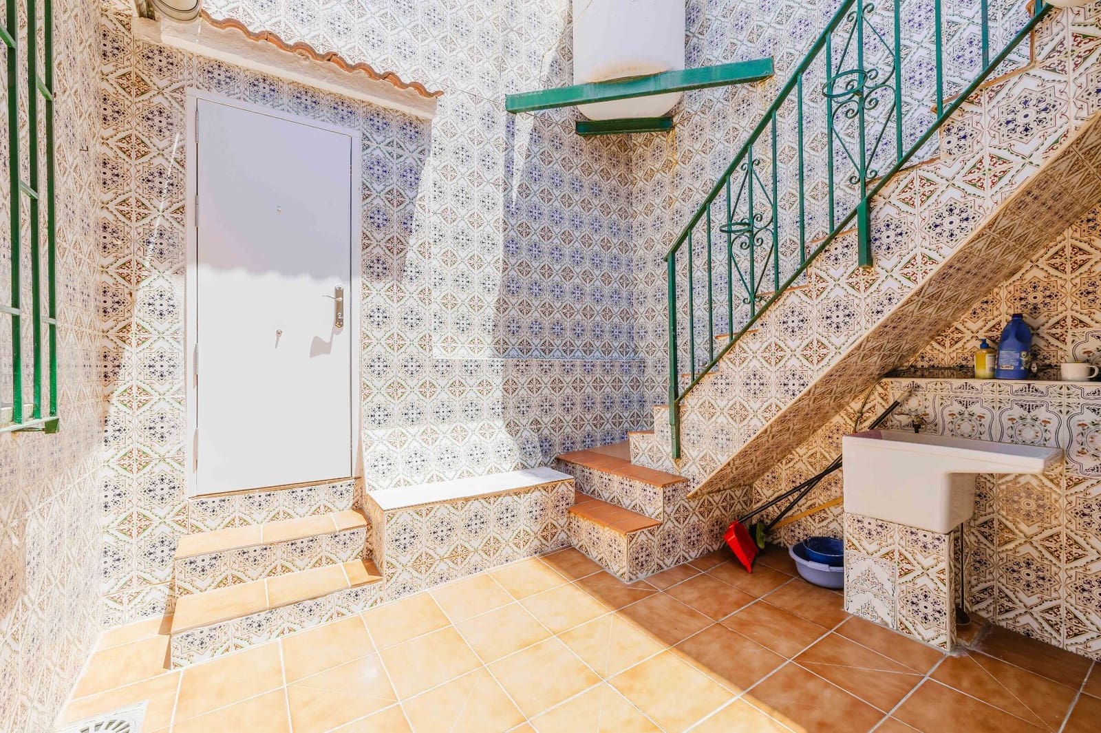 3 sypialnia Dom blizniak na sprzedaż w Miasto Malaga z garażem - 310 000 € (Ref: 9898696)