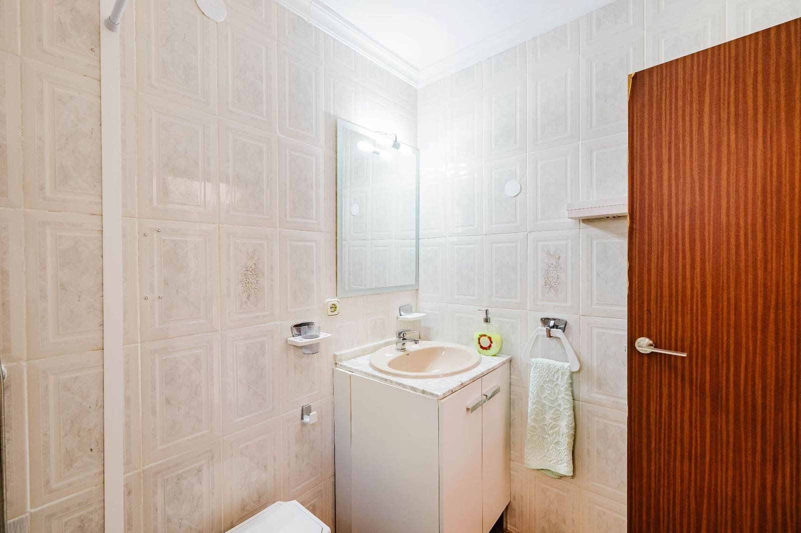 3 sypialnia Dom blizniak na sprzedaż w Miasto Malaga z garażem - 310 000 € (Ref: 9898696)