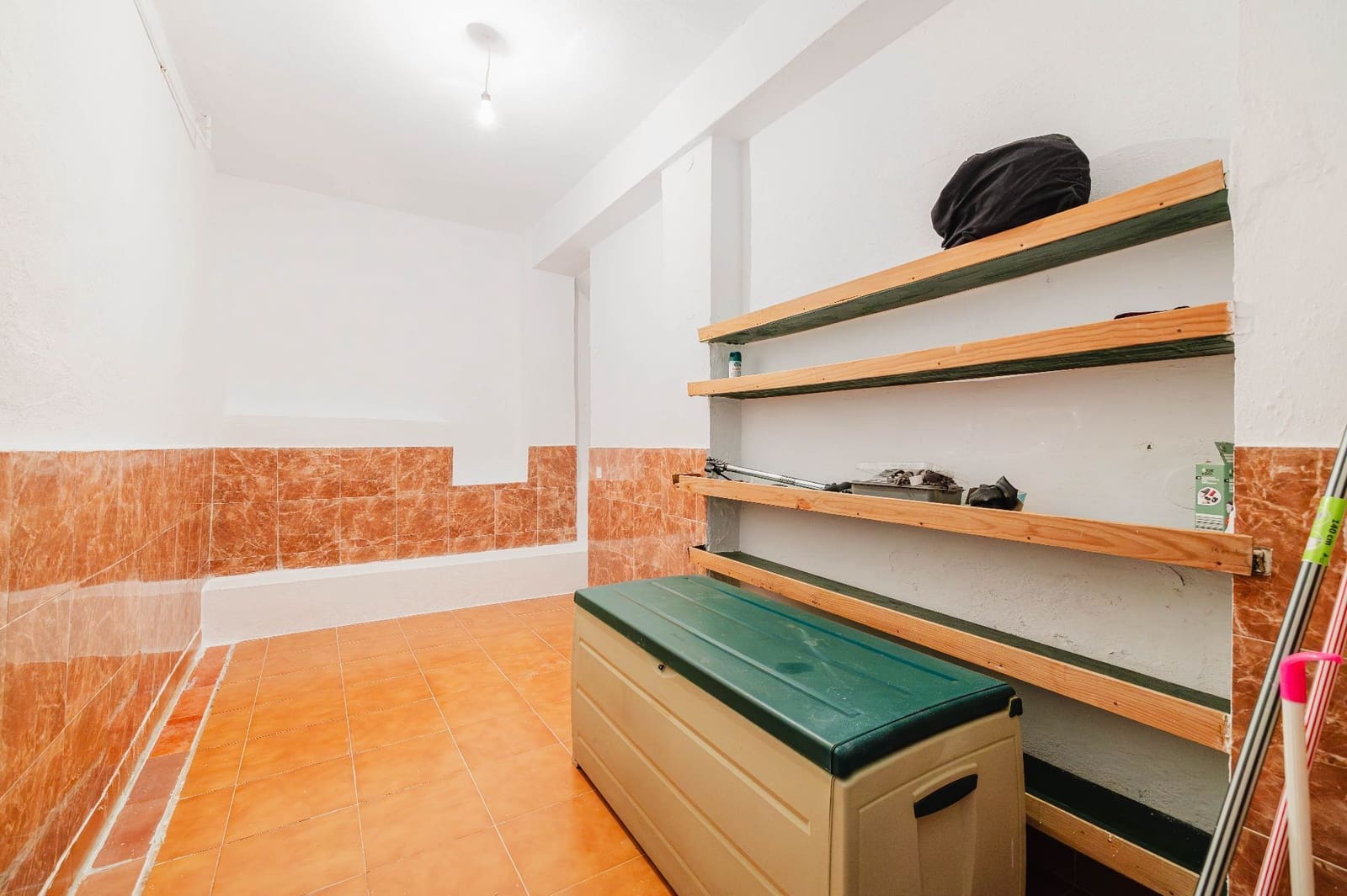 3 sypialnia Dom blizniak na sprzedaż w Miasto Malaga z garażem - 310 000 € (Ref: 9898696)