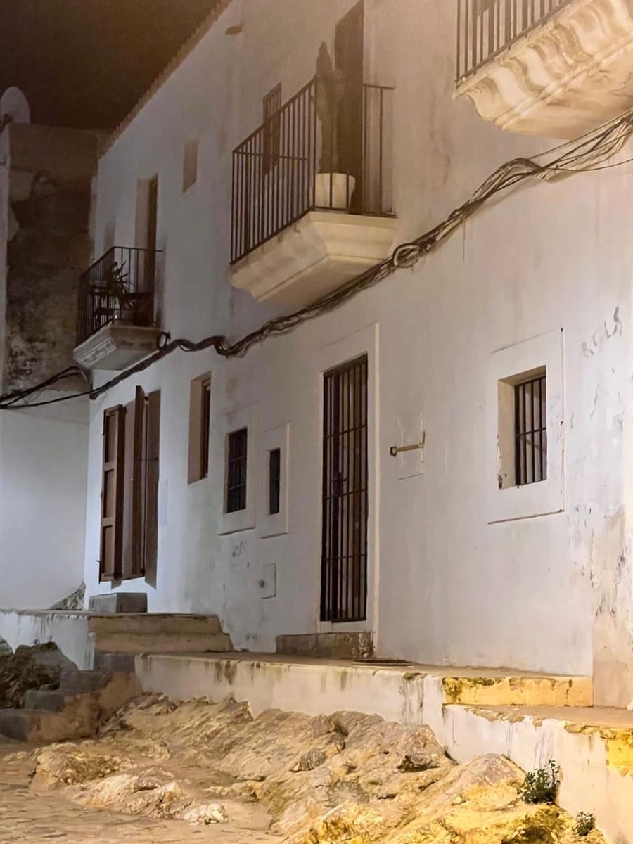 Casa de 1 habitación en Ibiza / Eivissa ciudad en venta - 415.000 € (Ref: 9898698)