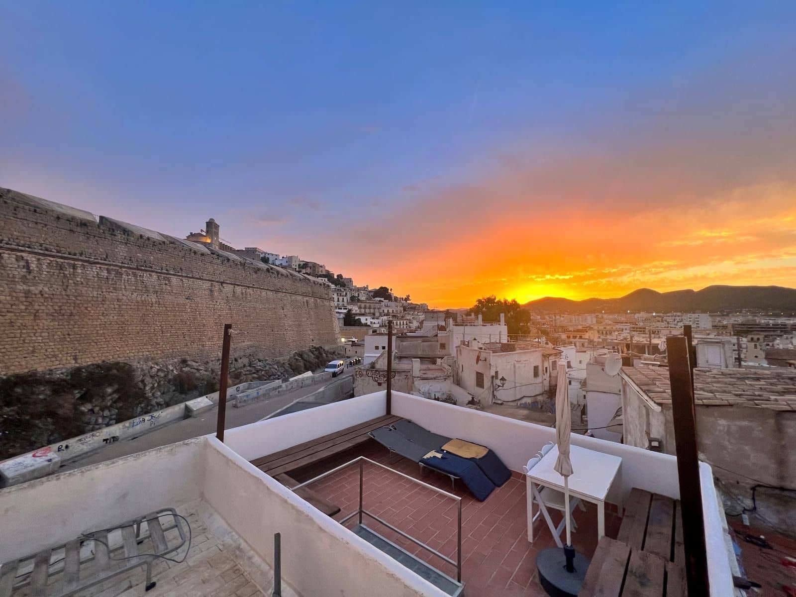 Casa de 1 habitación en Ibiza / Eivissa ciudad en venta - 415.000 € (Ref: 9898698)