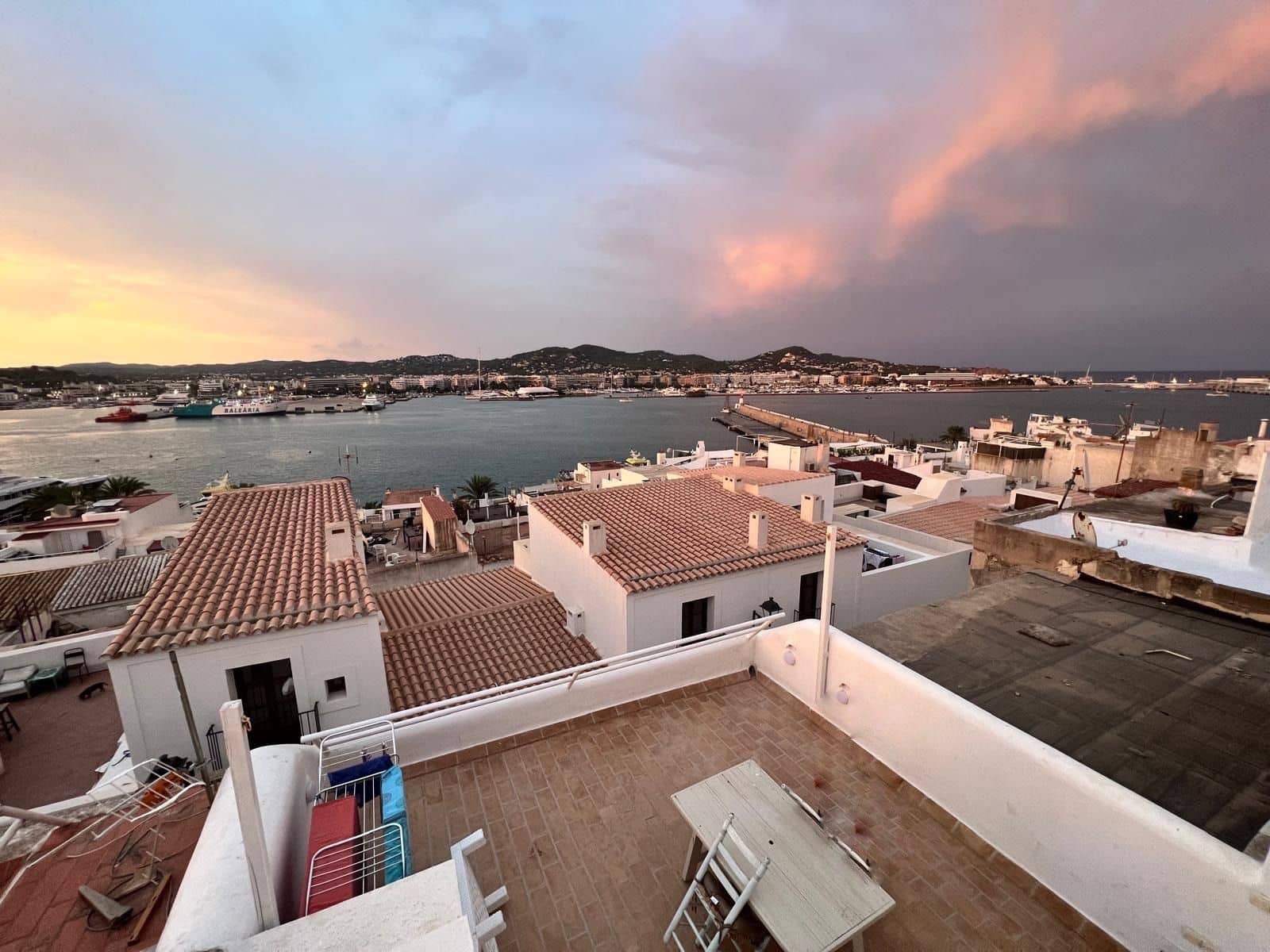 Casa de 1 habitación en Ibiza / Eivissa ciudad en venta - 415.000 € (Ref: 9898698)