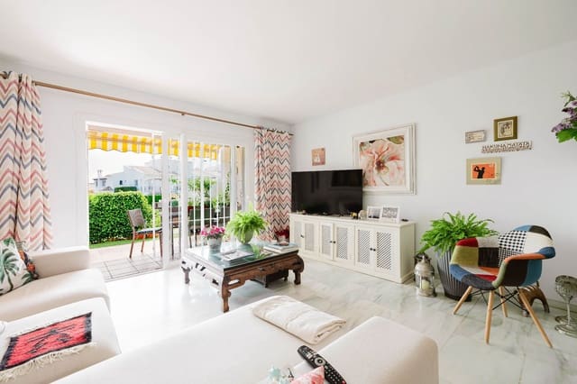 2 quarto Apartamento para venda em Estepona com piscina garagem - 499 000 € (Ref: 9902794)