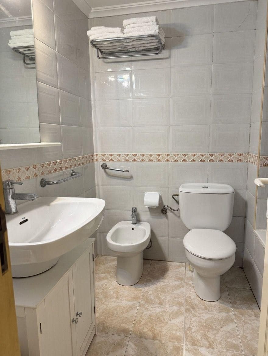 1 sovrum Lägenhet till salu i Ibiza stad med pool - 358 000 € (Ref: 9902796)