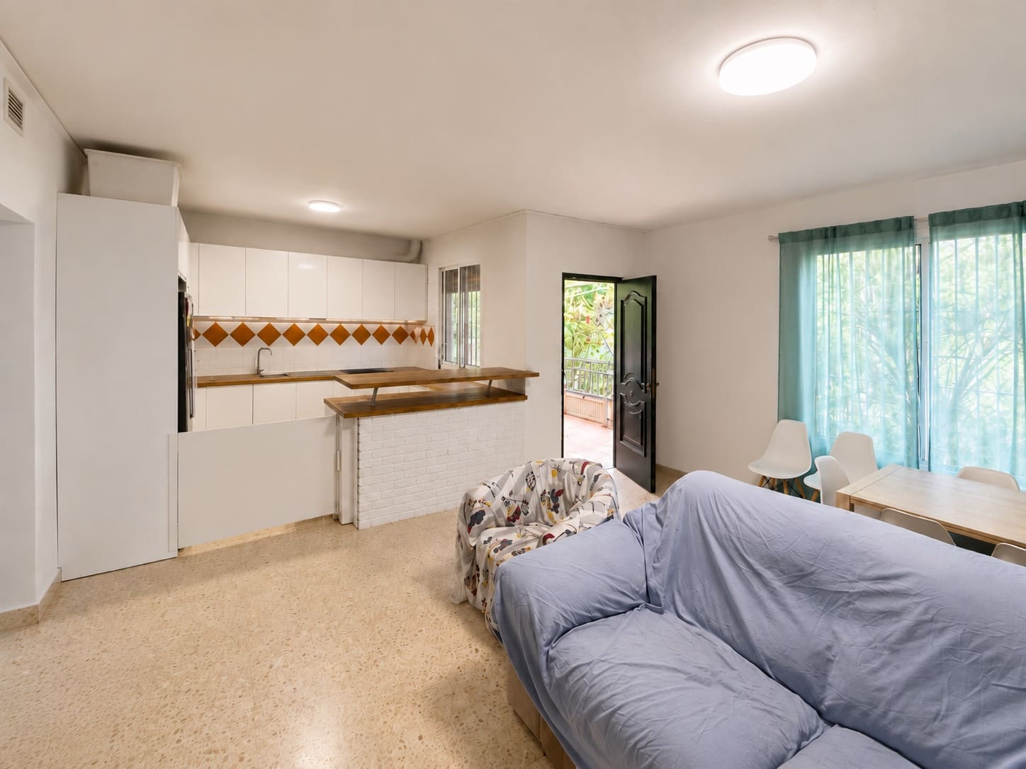 6 soveværelse Finca/Landehus til salg i Casabermeja med swimmingpool garage - € 451.000 (Ref: 9915190)