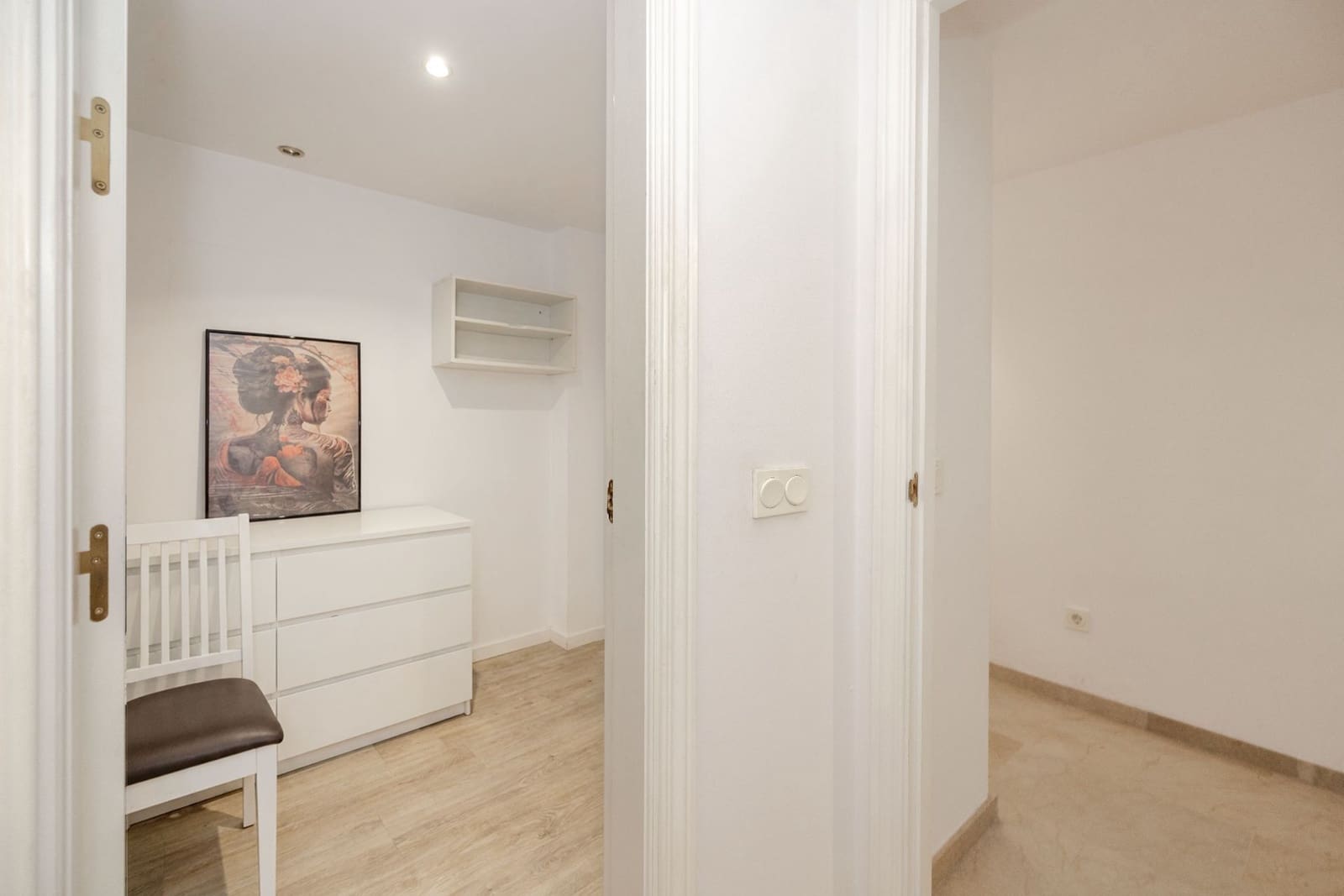 Piso de 2 habitaciones en Marbella en venta con piscina garaje - 445.000 € (Ref: 9919327)