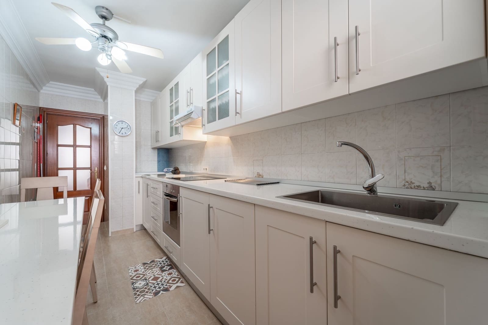 3 bedroom Flat for sale in Estepona - € 410,000 (Ref: 9921664)