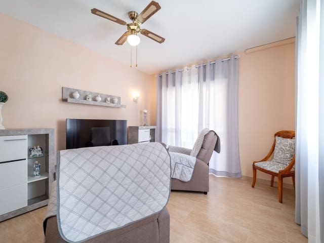 3 bedroom Flat for sale in Estepona - € 410,000 (Ref: 9921664)