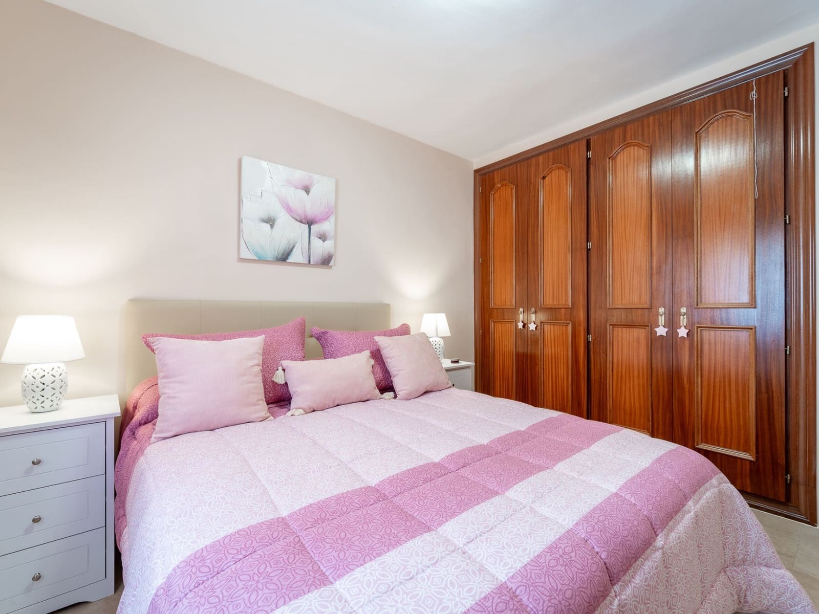 3 bedroom Flat for sale in Estepona - € 410,000 (Ref: 9921664)