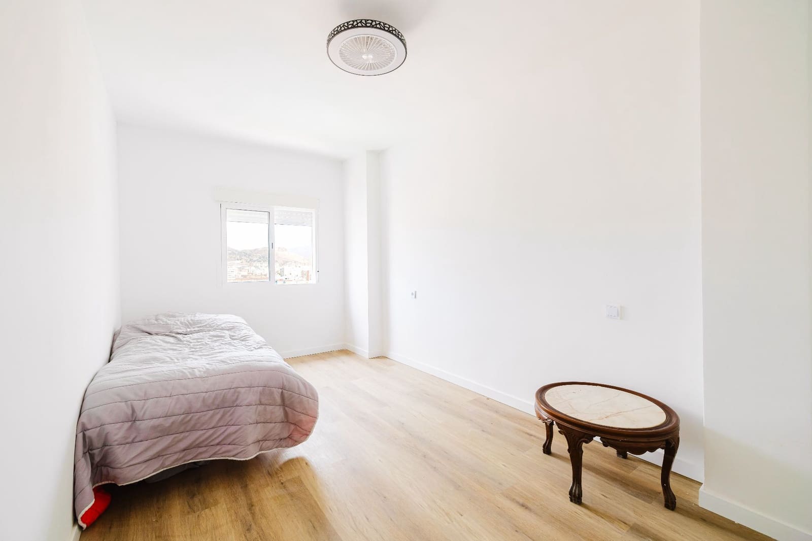 3 slaapkamer Flat te koop in Malaga stad - € 389.000 (Ref: 9921665)