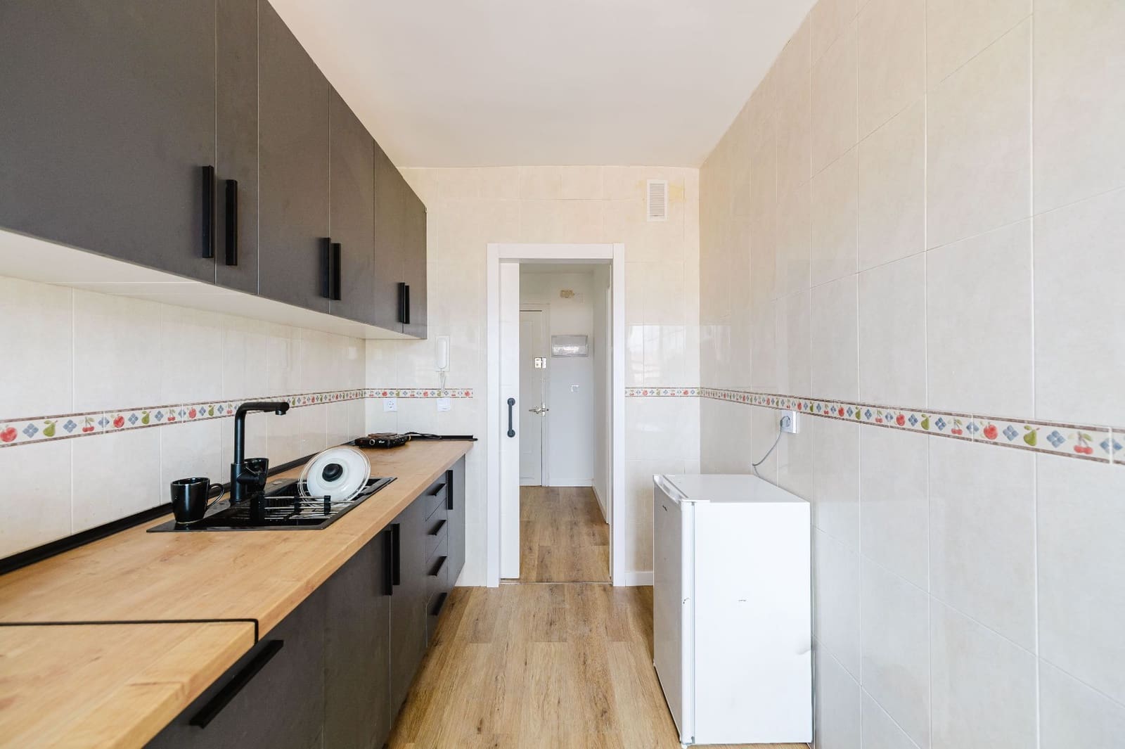 3 slaapkamer Flat te koop in Malaga stad - € 389.000 (Ref: 9921665)