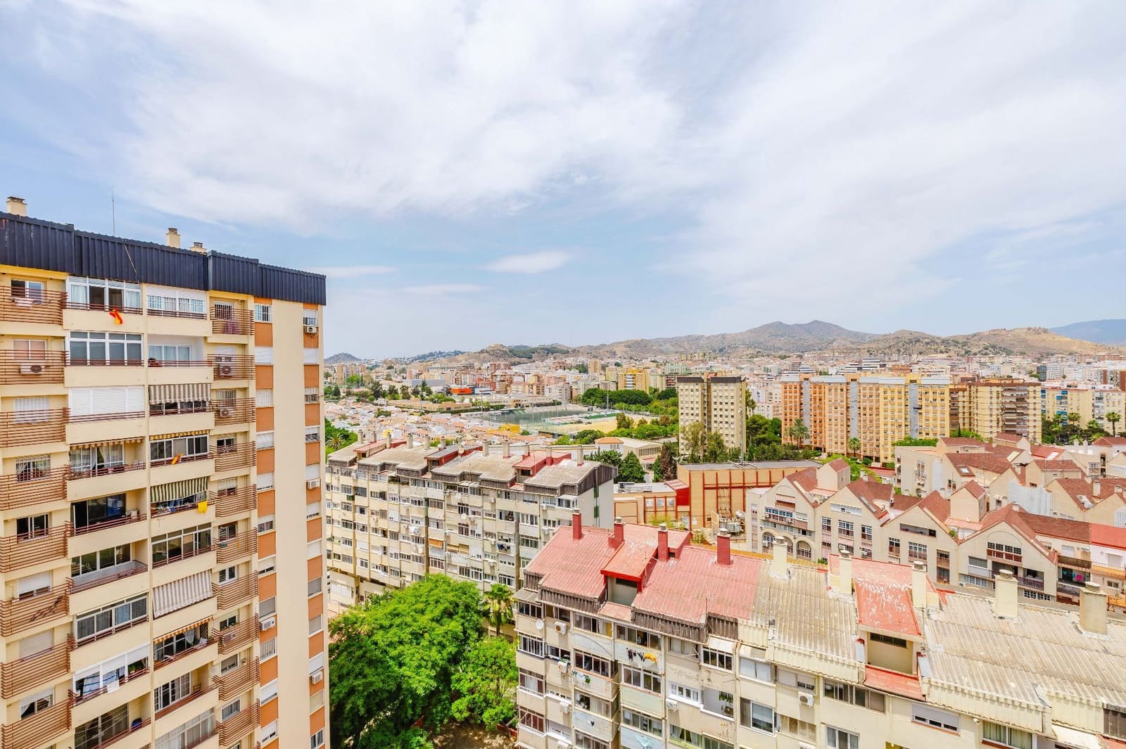 3 slaapkamer Flat te koop in Malaga stad - € 389.000 (Ref: 9921665)