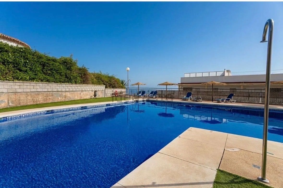 3 soveværelse Byhus til salg i Rincon de la Victoria med swimmingpool garage - € 430.000 (Ref: 9921667)
