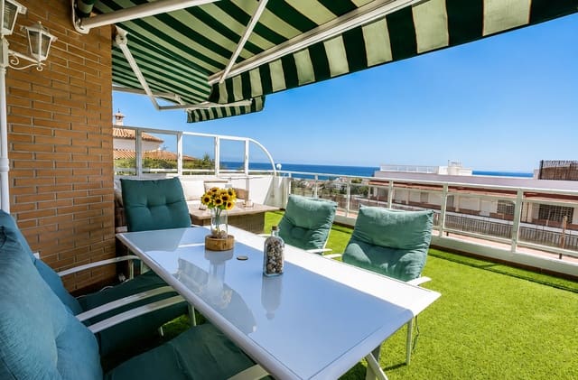 3 camera da letto Casa in vendita in Rincón de la Victoria con piscina garage - 420.000 € (Rif: 9921667)