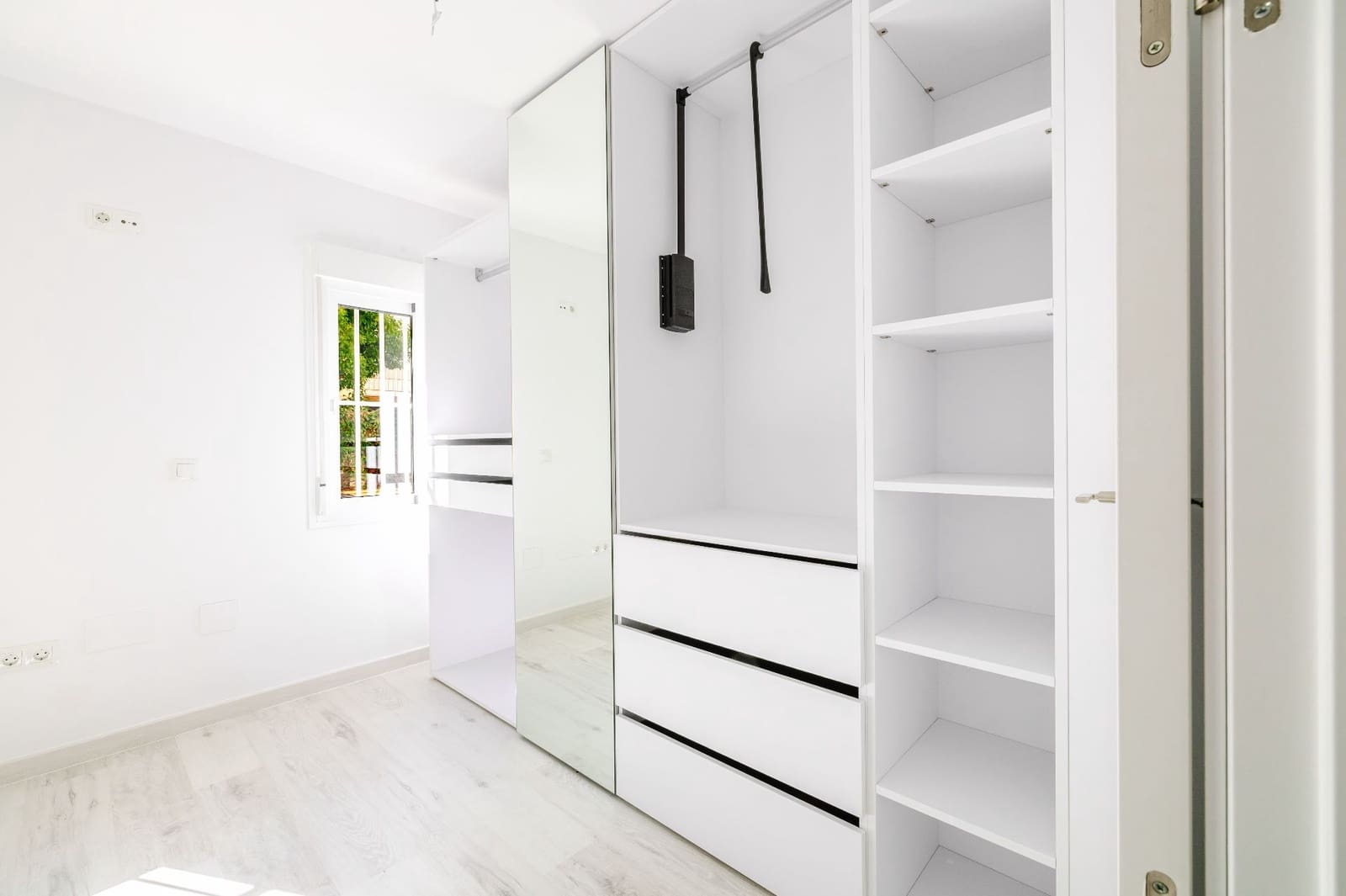 2 soveværelse Lejlighed til salg i Malaga by - € 339.000 (Ref: 9921668)