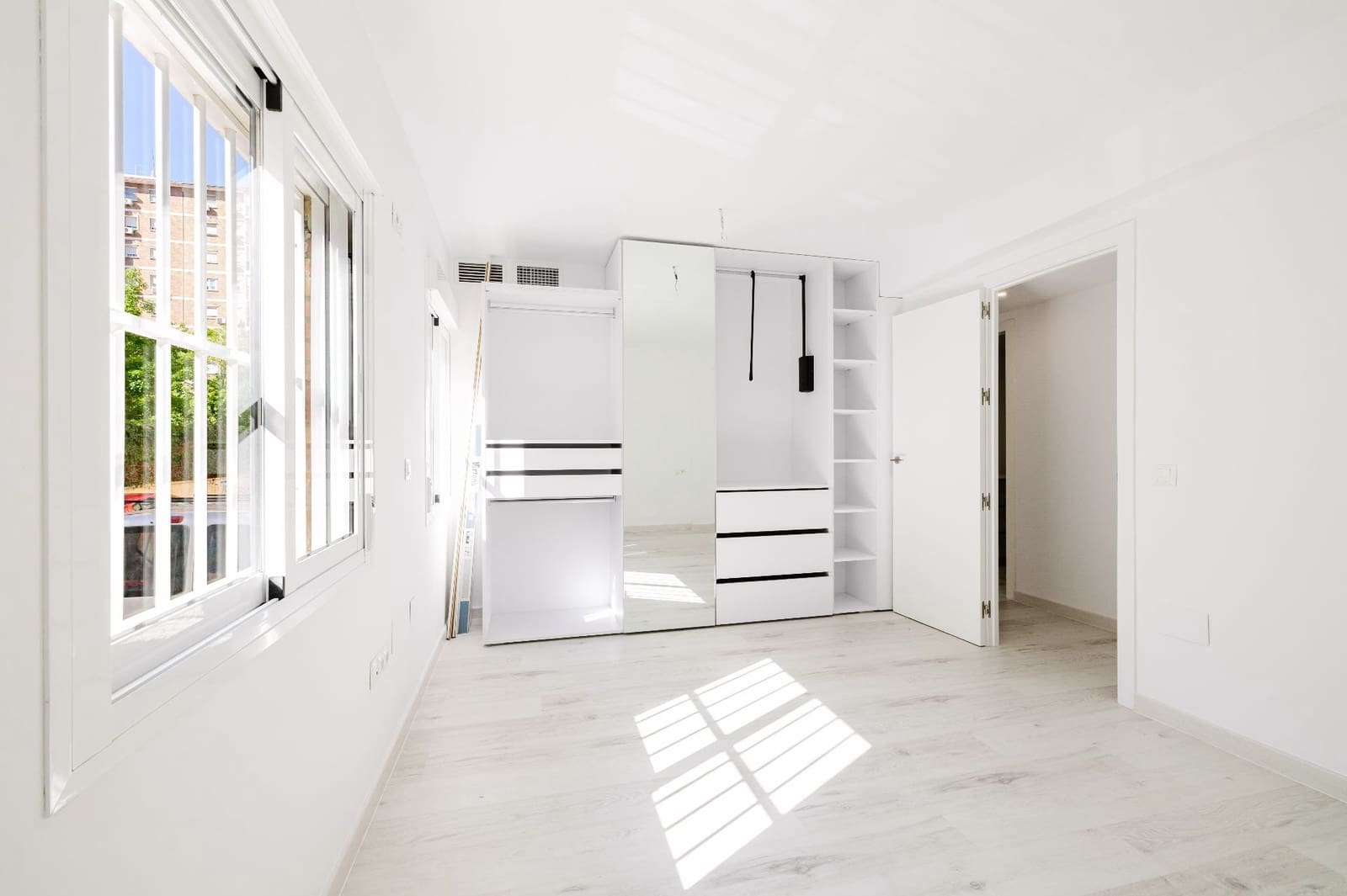 2 soveværelse Lejlighed til salg i Malaga by - € 339.000 (Ref: 9921668)