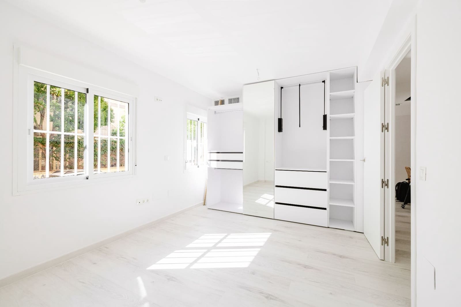2 soveværelse Lejlighed til salg i Malaga by - € 339.000 (Ref: 9921668)