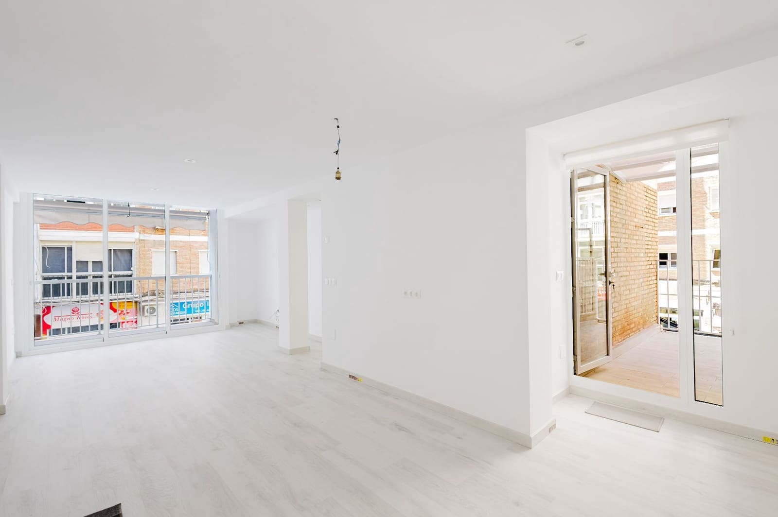 2 soveværelse Lejlighed til salg i Malaga by - € 339.000 (Ref: 9921669)
