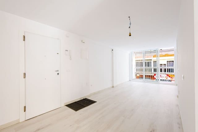 2 soveværelse Lejlighed til salg i Málaga by - € 339.000 (Ref: 9921669)