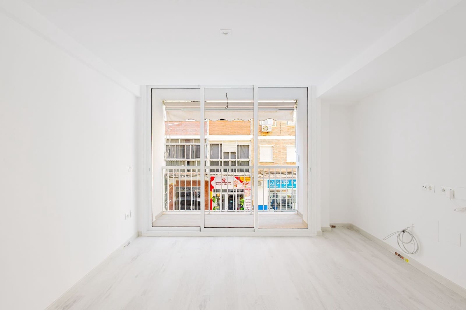 2 soveværelse Lejlighed til salg i Malaga by - € 339.000 (Ref: 9921669)