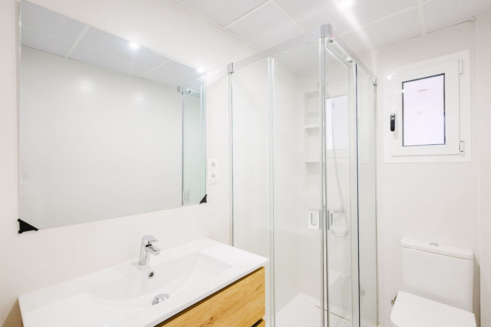 2 soveværelse Lejlighed til salg i Malaga by - € 339.000 (Ref: 9921669)