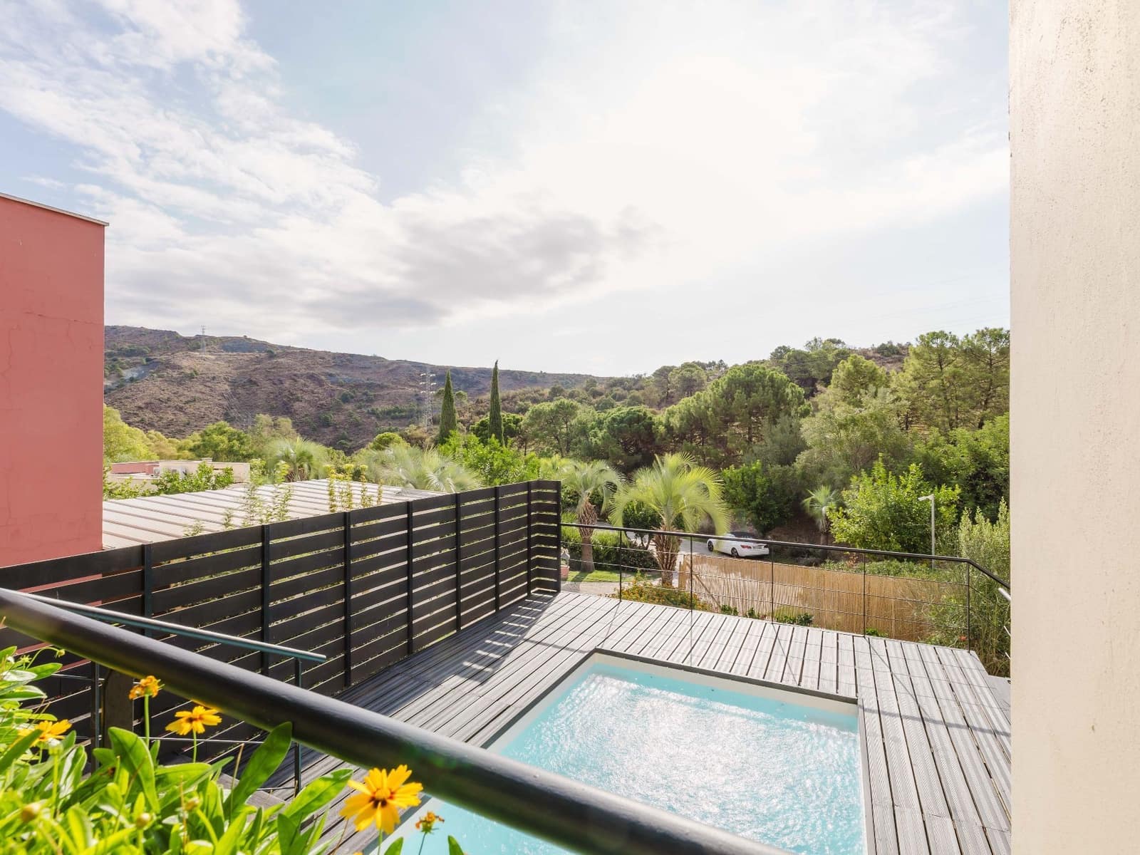4 Zimmer Villa zu verkaufen in Benahavis mit Pool Garage - 699.000 € (Ref: 9923194)