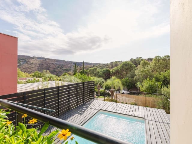 4 Zimmer Villa zu verkaufen in Benahavís mit Pool Garage - 699.000 € (Ref: 9923194)