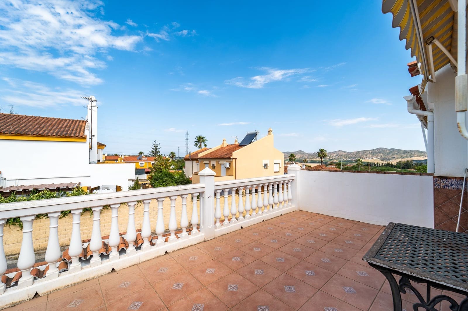 3 soveværelse Byhus til salg i Alhaurin de la Torre - € 493.500 (Ref: 9923195)