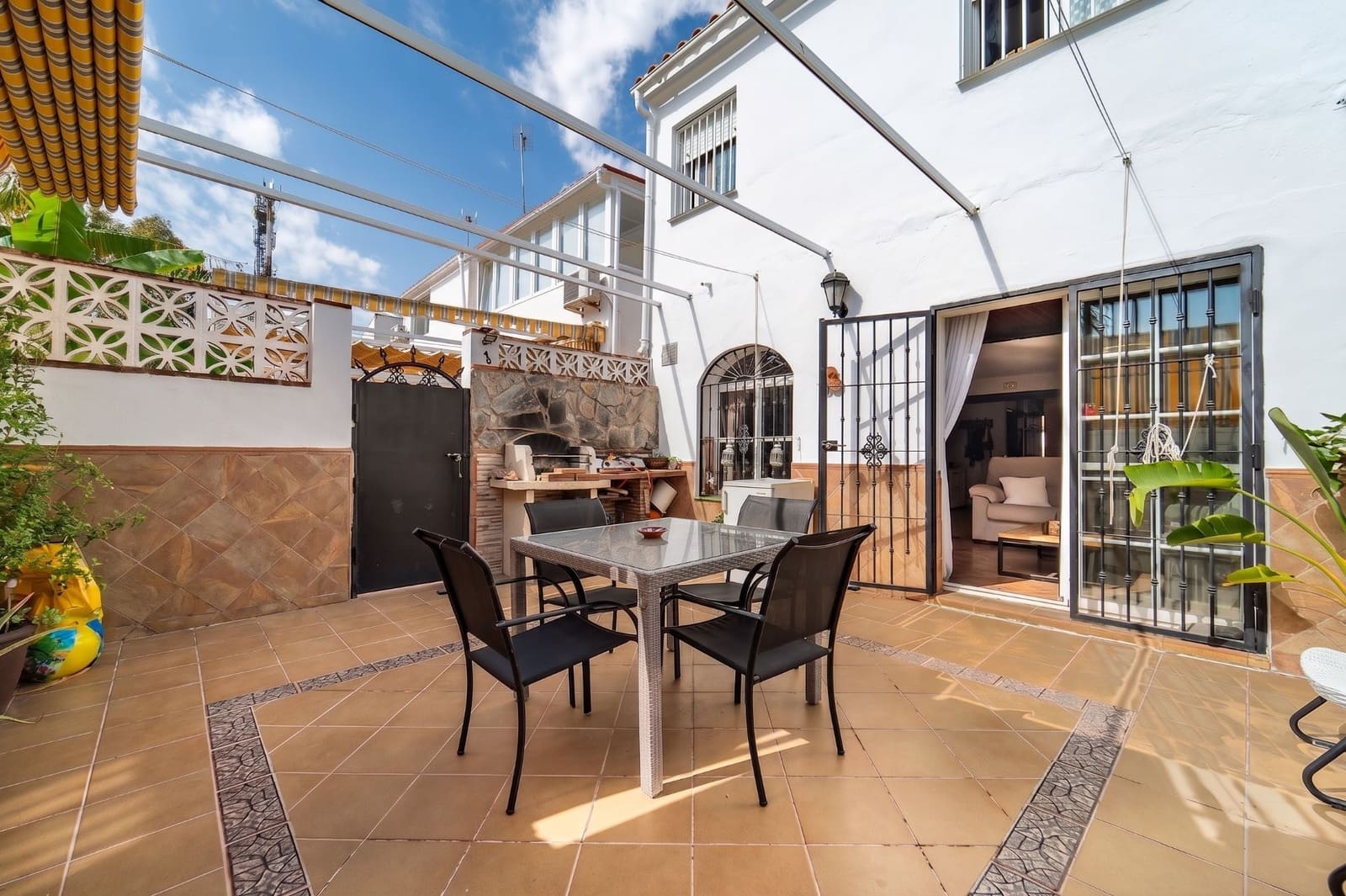 3 soveværelse Byhus til salg i Alhaurin de la Torre - € 493.500 (Ref: 9923195)