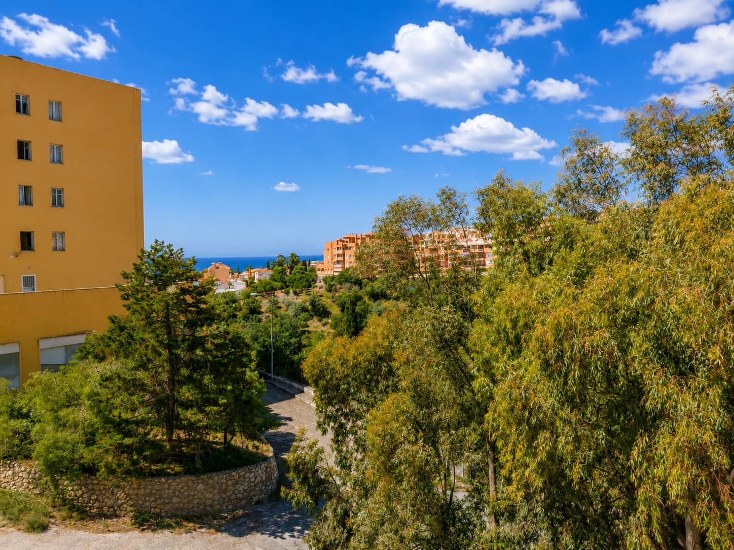 3 sypialnia Willa na sprzedaż w Rincon de la Victoria z basenem garażem - 499 000 € (Ref: 9923203)