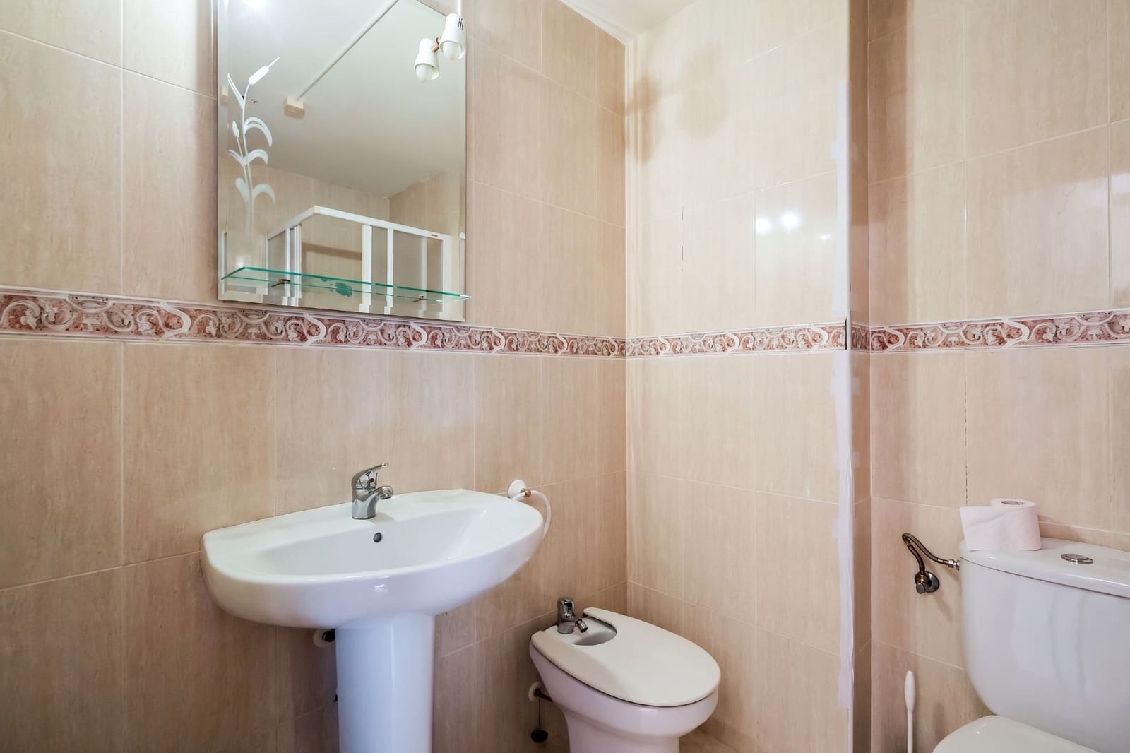 3 bedroom Villa for sale in Rincon de la Victoria with pool garage - € 499,000 (Ref: 9923203)