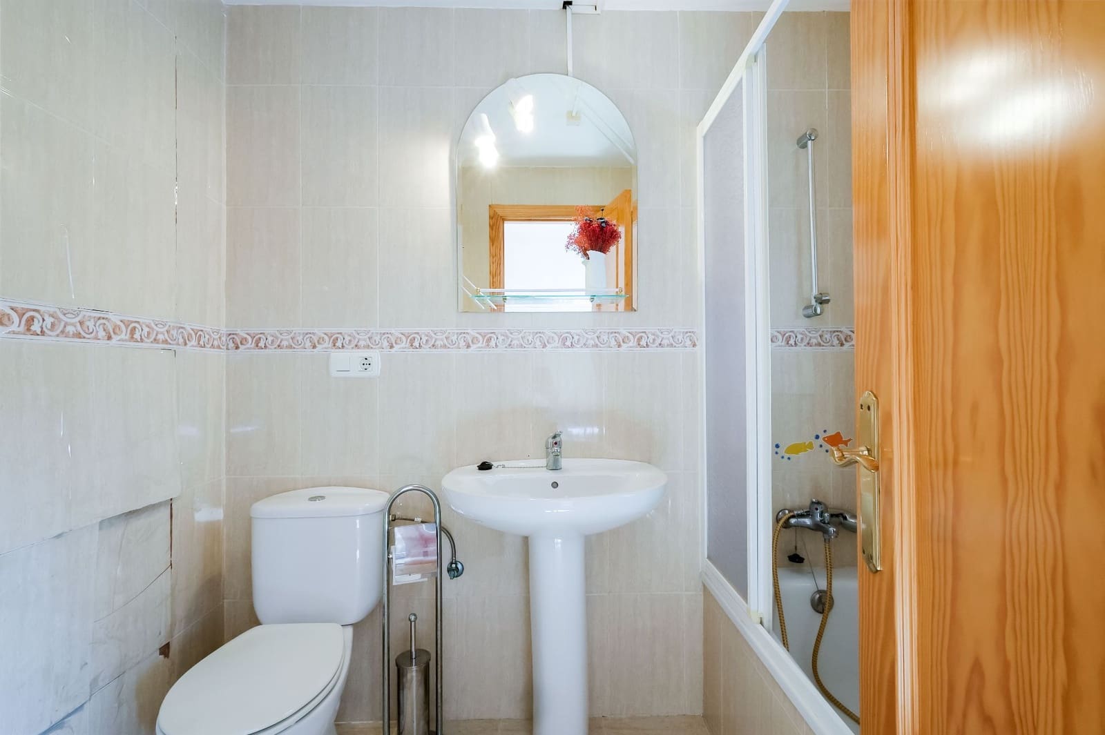 3 bedroom Villa for sale in Rincon de la Victoria with pool garage - € 499,000 (Ref: 9923203)