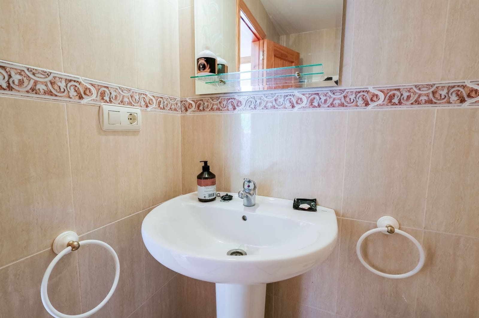 3 bedroom Villa for sale in Rincon de la Victoria with pool garage - € 499,000 (Ref: 9923203)