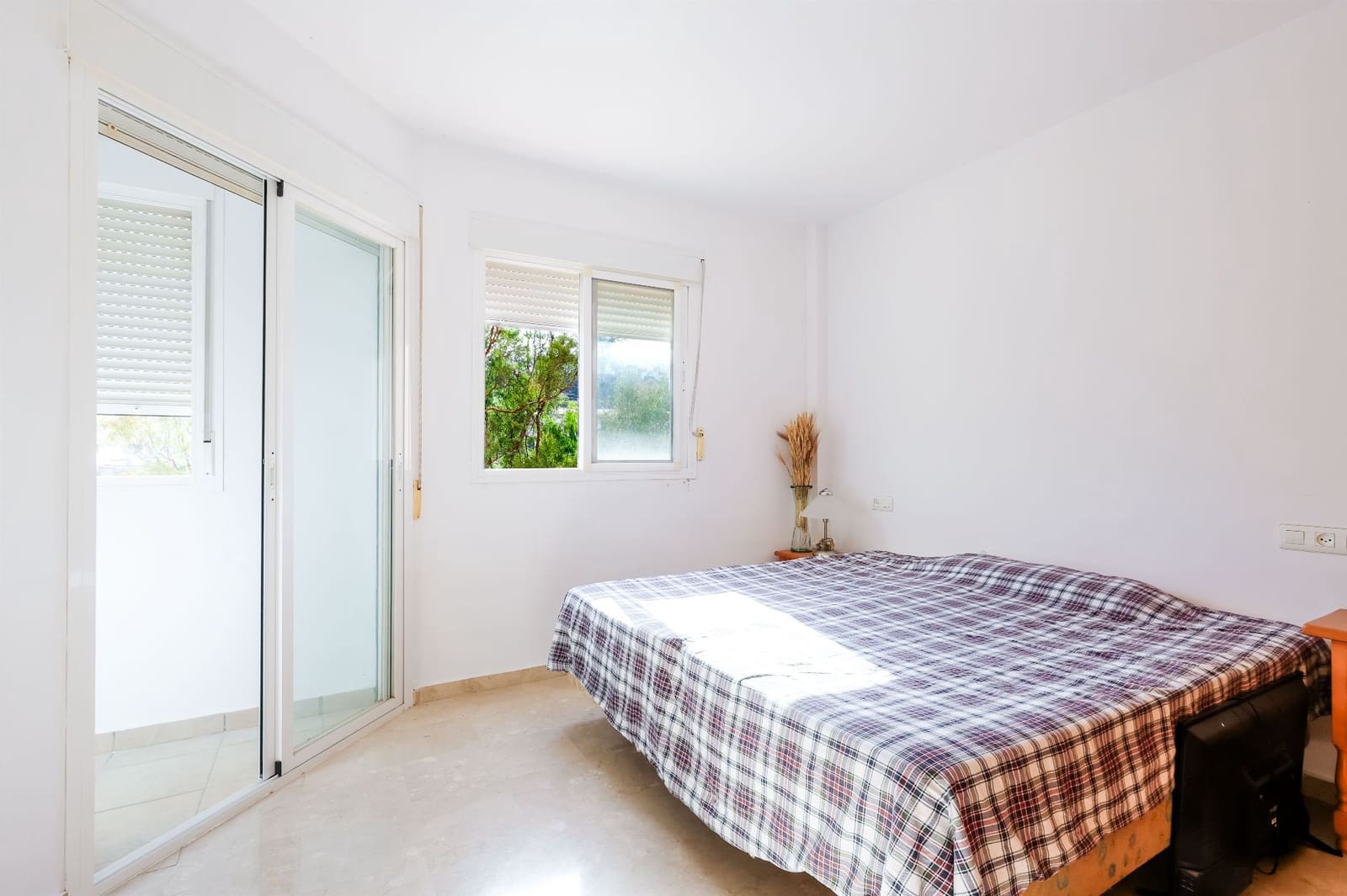 3 bedroom Villa for sale in Rincon de la Victoria with pool garage - € 499,000 (Ref: 9923203)