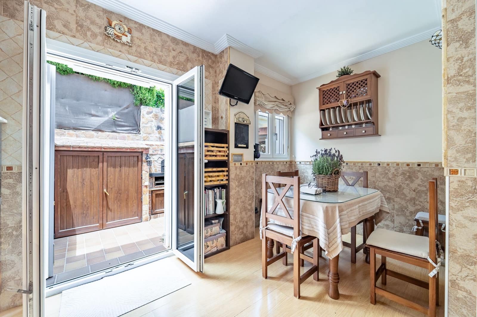 4 bedroom Semi-detached Villa for sale in Malaga city - € 630,000 (Ref: 9928708)