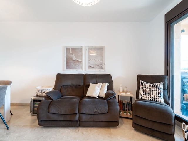 2 soverom Leilighet til salgs i Manilva med svømmebasseng garasje - € 299 000 (Ref: 9928709)