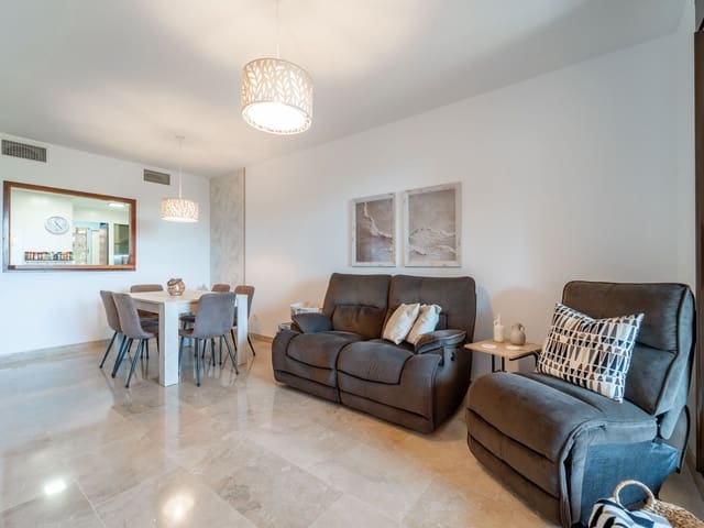 2 soverom Leilighet til salgs i Manilva med svømmebasseng garasje - € 299 000 (Ref: 9928709)