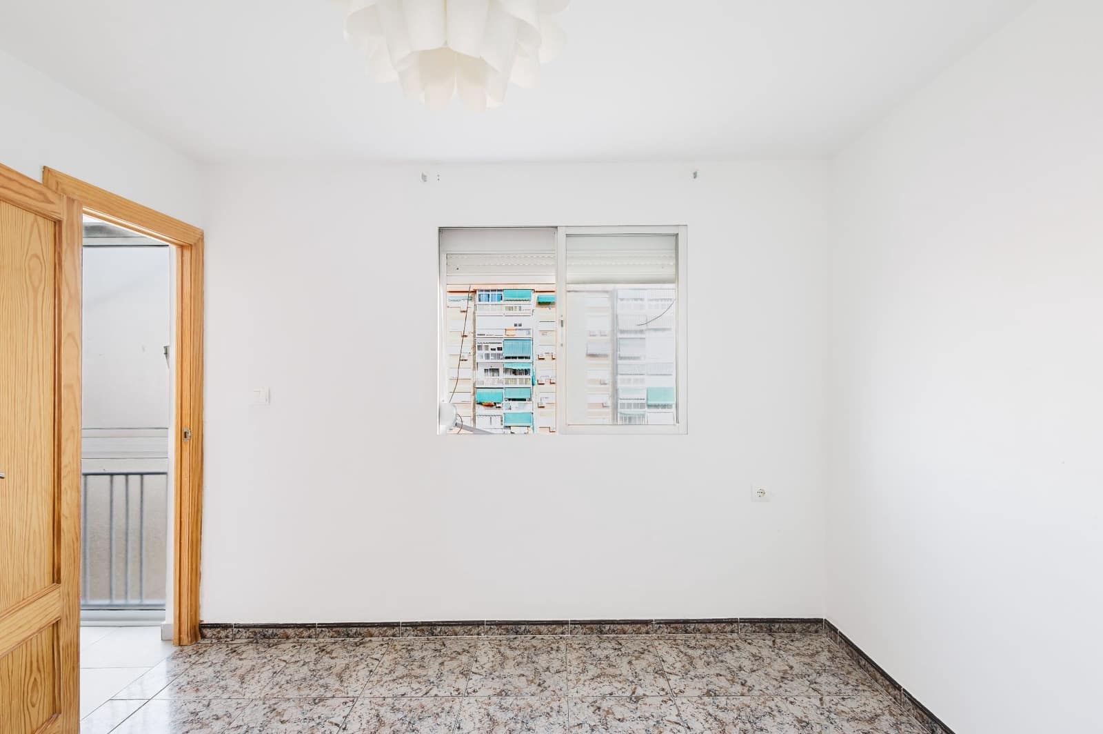 3 sovrum Lägenhet till salu i Malaga stad - 240 000 € (Ref: 9932799)