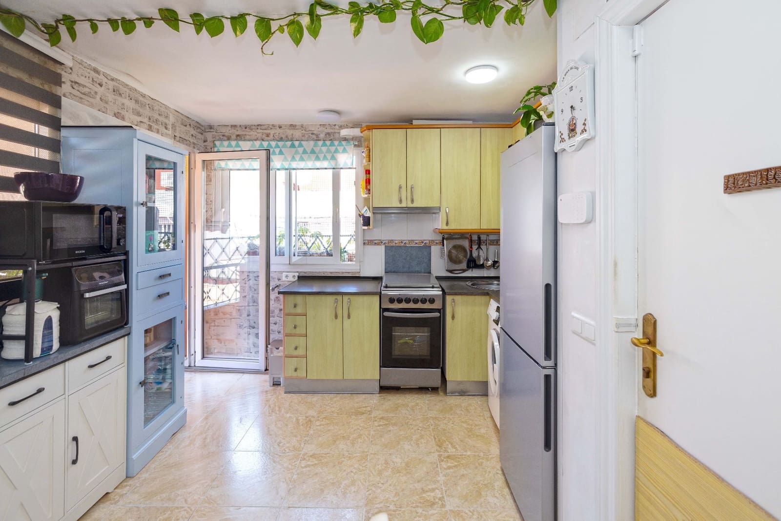 2 soverom Penthouse til salgs i Torremolinos - € 232 000 (Ref: 9932800)