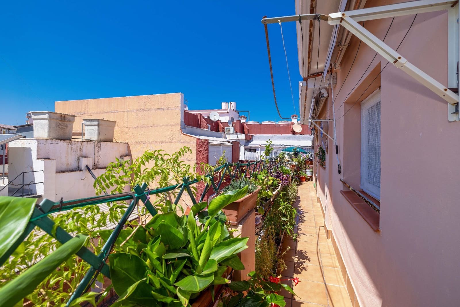 2 soverom Penthouse til salgs i Torremolinos - € 232 000 (Ref: 9932800)
