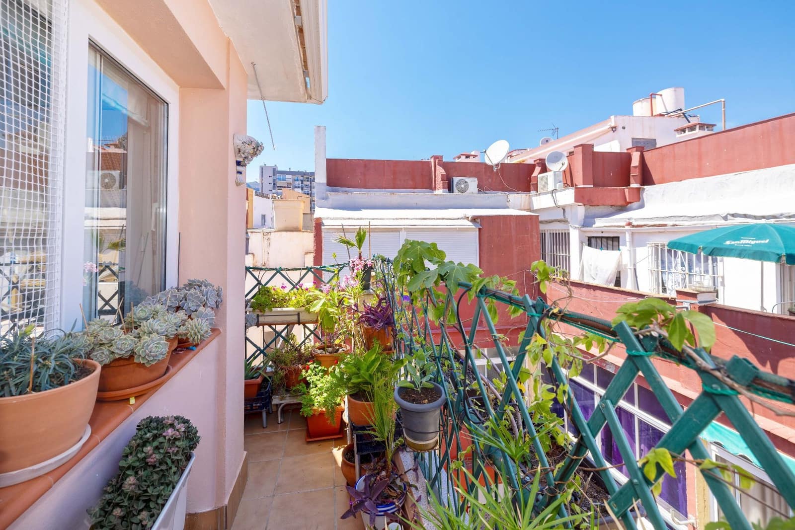 2 soverom Penthouse til salgs i Torremolinos - € 232 000 (Ref: 9932800)