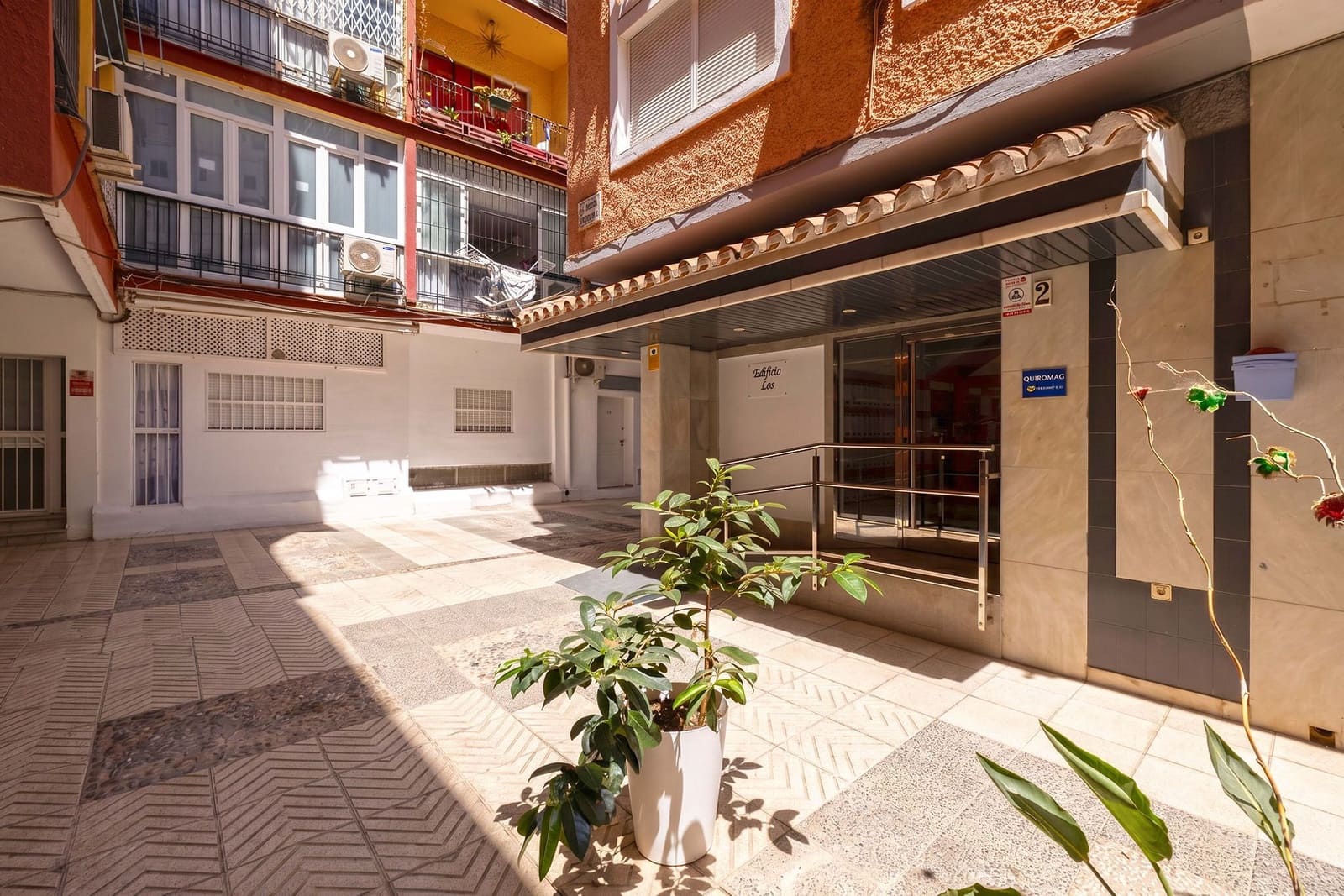 2 soverom Penthouse til salgs i Torremolinos - € 232 000 (Ref: 9932800)