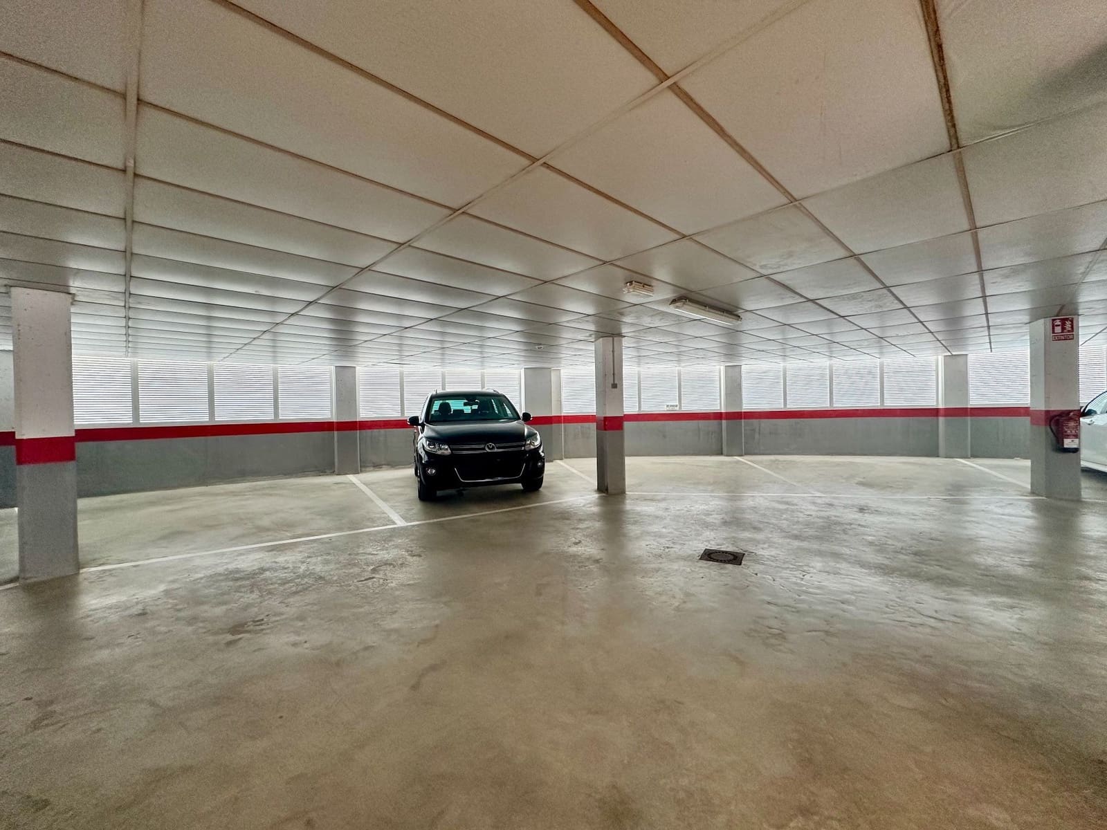 2 bedroom Penthouse for sale in Fuengirola with garage - € 379,000 (Ref: 9935487)