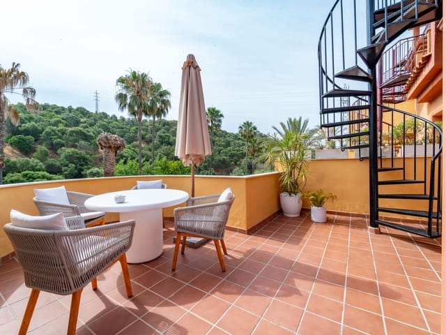 2 sypialnia Mieszkanie na sprzedaż w Marbella z basenem garażem - 450 000 € (Ref: 9937473)